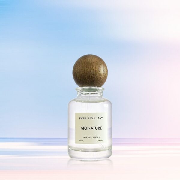 MITH Bangkok - Signature (One Fine Day) perfume bottle luxury thai fragrance 