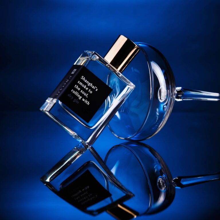 Proad - Shanghai’s Smoke to The Soul, Rolling With Dry Gin